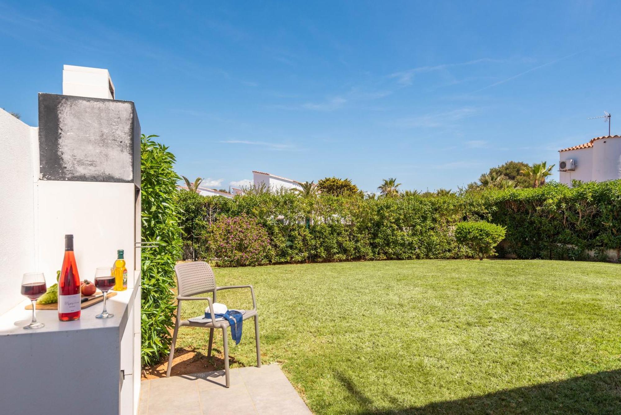 Villa Perez Cala'N Bosch  Exteriör bild